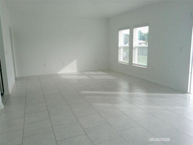 Building Photo - 437 Singing Sands Cir
