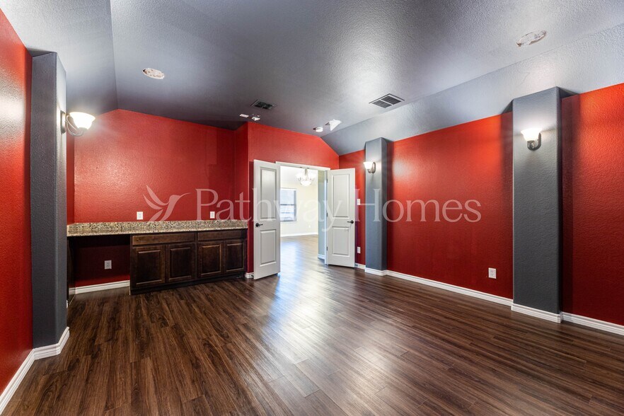 Building Photo - 119 Highwood Ave