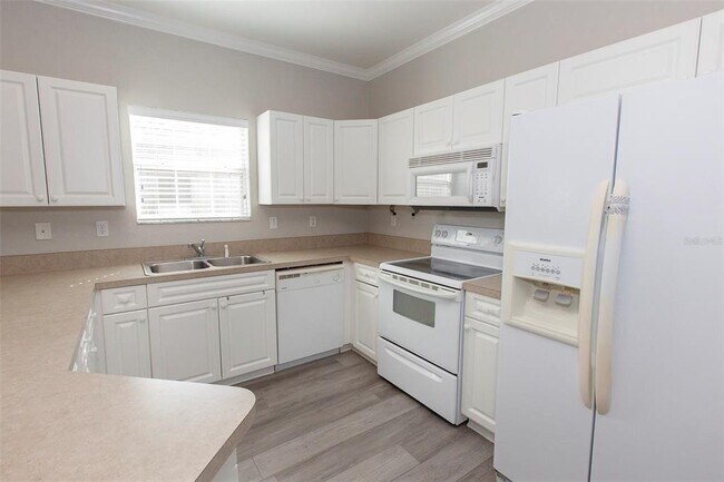 Building Photo - 4712 NW 80th Rd