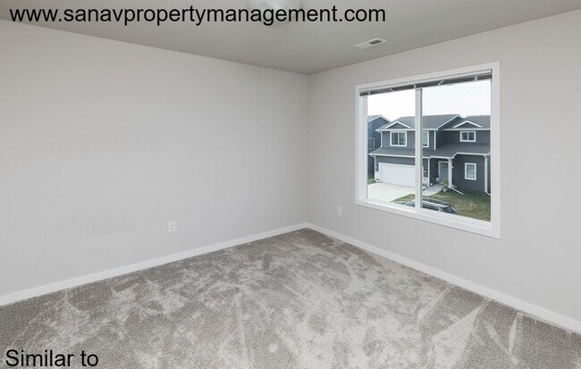 Building Photo - Modern 2-Story Home in Waukee School District