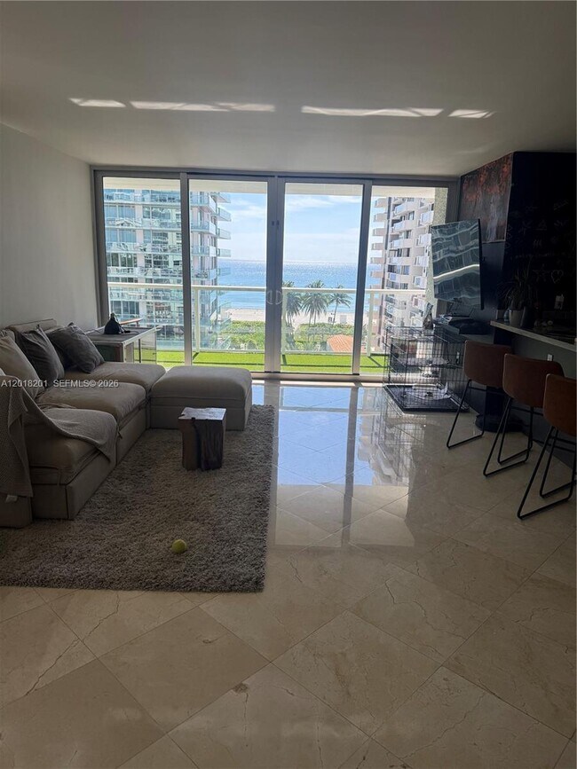 Building Photo - 5750 Collins Ave