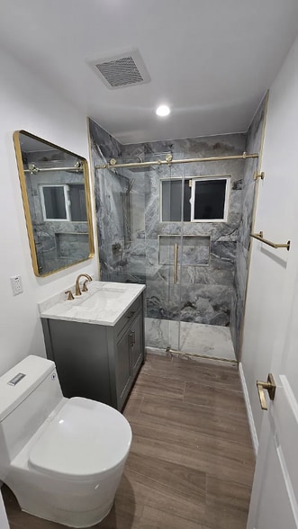 Building Photo - 9171 Stanford Ave