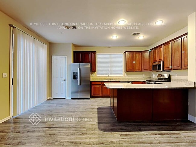 Building Photo - 1294 Summer Dawn Ave