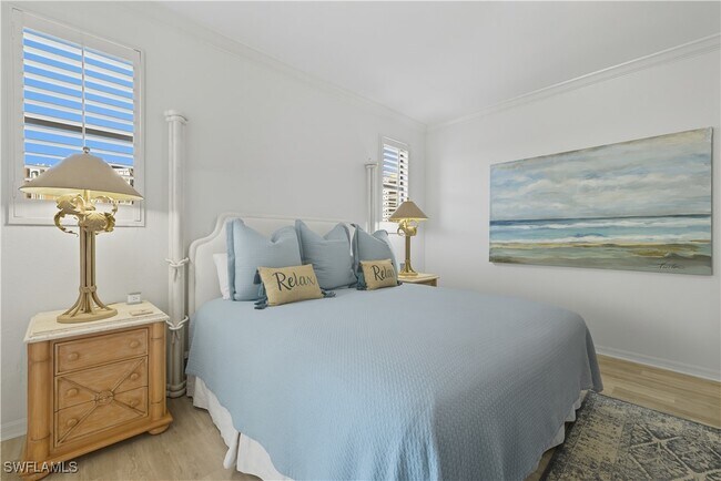 Building Photo - 7040 Pelican Bay Blvd