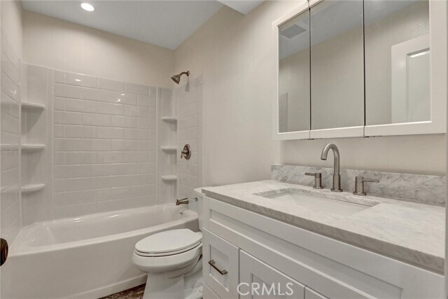 Building Photo - 402 E Glendale Dr
