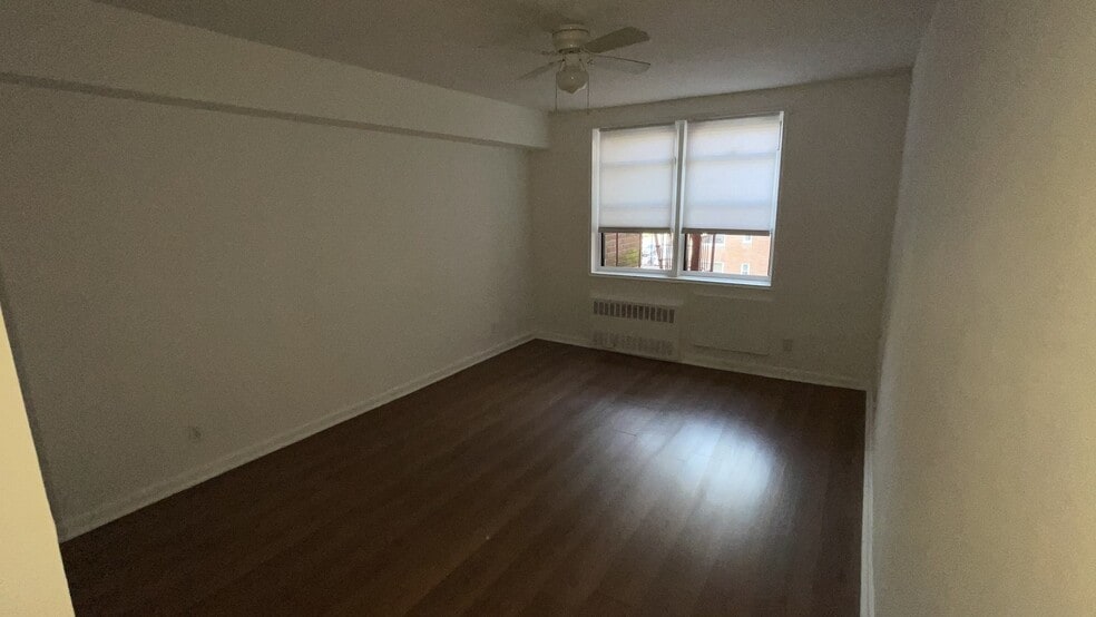 Bedroom facing windows - 3 Sadore Ln