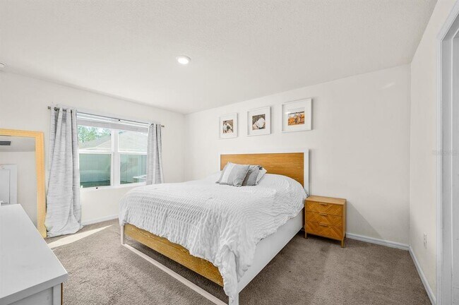 Building Photo - 2181 NW 247th Dr