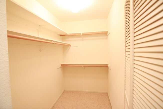 Building Photo - 55 and Older Condo in Sierra Lakeside