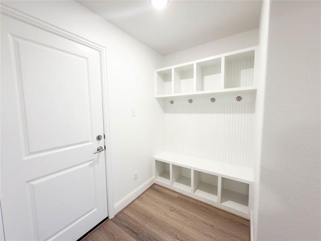 Building Photo - 114 Settlers Wy