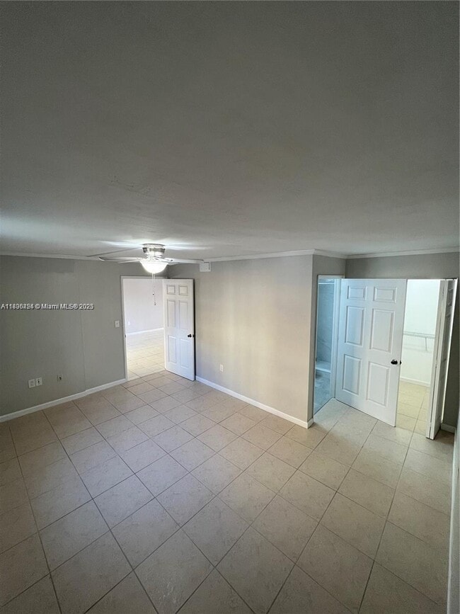 Building Photo - 14931 SW 82nd Ln