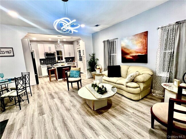 Building Photo - 26 Mill St