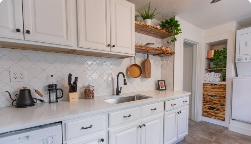 Building Photo - 64 Hartwell Ave