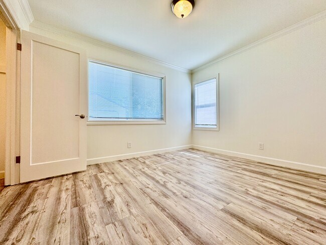 Building Photo - 15110 Woodard Rd