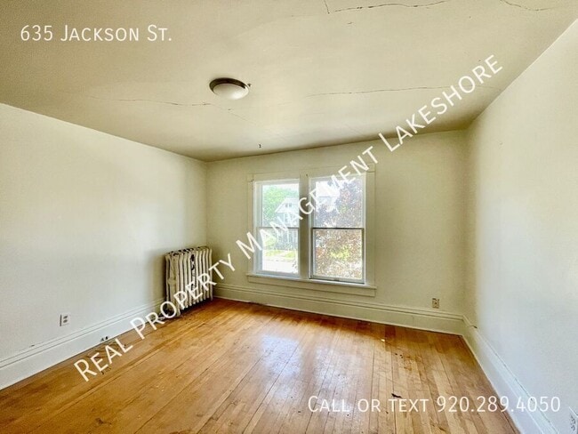 Building Photo - 635 Jackson St