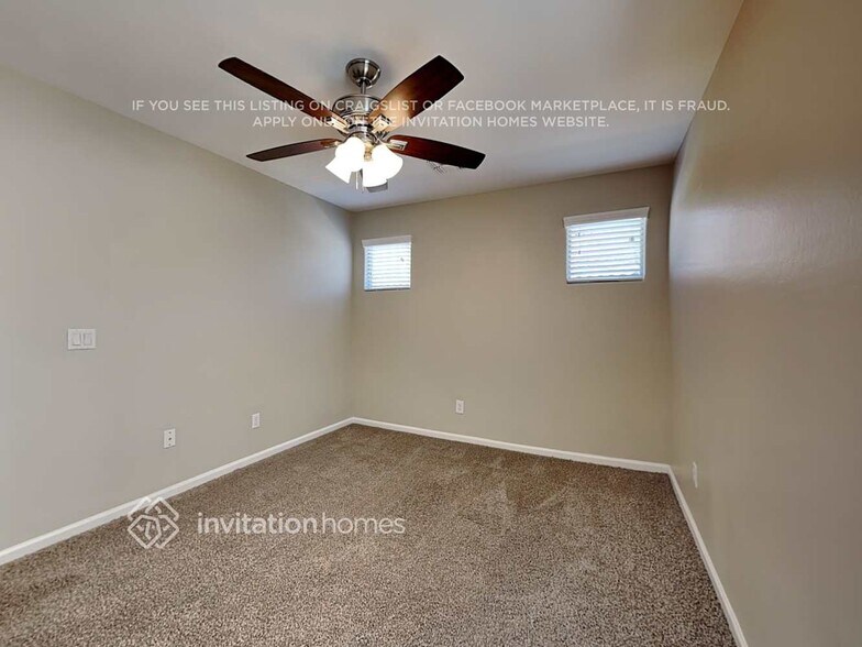 Building Photo - 1507 S Colt Dr