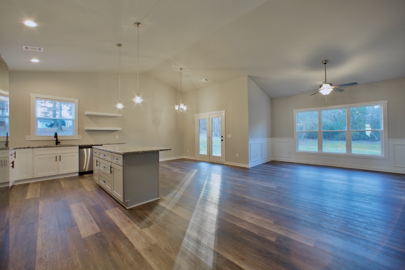 Building Photo - 511 North Point Cir