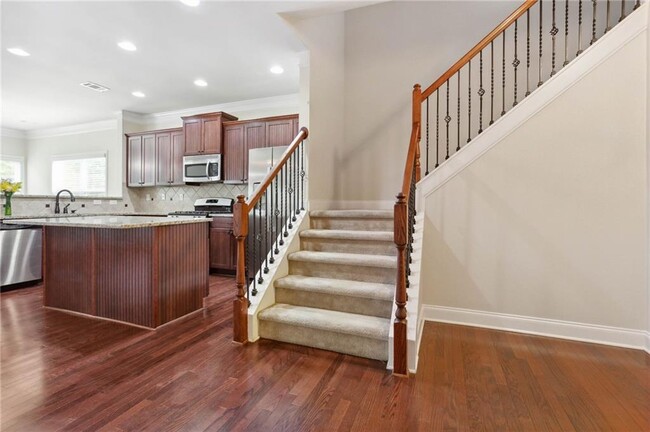Building Photo - 13284 Warrensville Cove