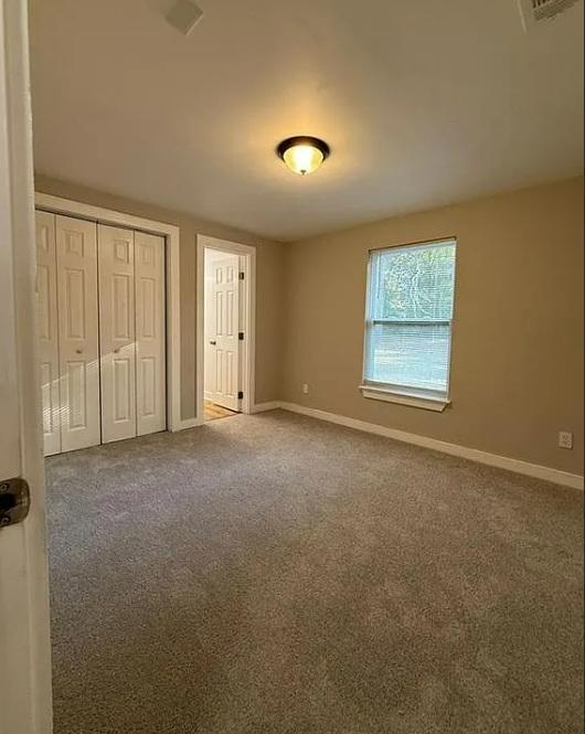 Building Photo - 221 Sheppard Pl