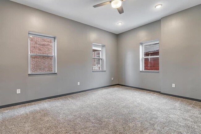 Building Photo - 3519 Blair Ave
