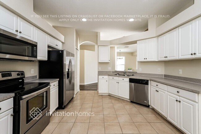 Building Photo - 10017 Coldwater Loop