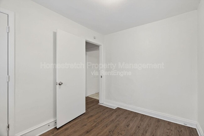 Building Photo - 8347 Eton Pl