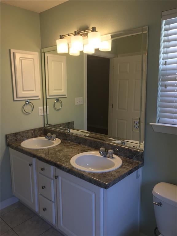 Building Photo - 147 Cypress Ln