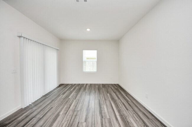 Building Photo - 10307 Costa Ter Dr