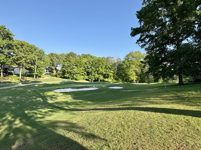 Building Photo - 212 Talah Ln