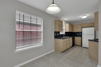 Building Photo - 12411 Westwold Dr