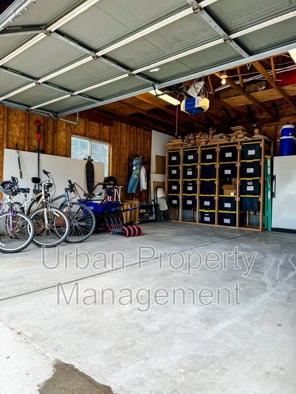 Building Photo - 734 W 2220 N