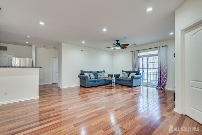 Building Photo - 2822 Edward Stec Blvd