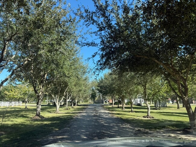 Building Photo - 5828 Avenue P