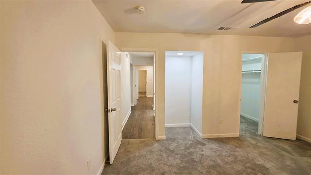 Building Photo - 1402 S Carrier Pkwy