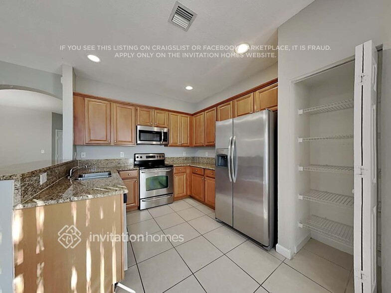 Building Photo - 3250 NW 103rd Path