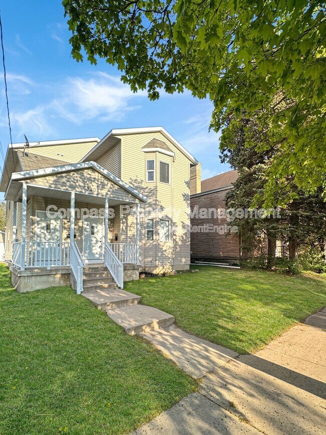 Primary Photo - 930 Sheldon Ave SE