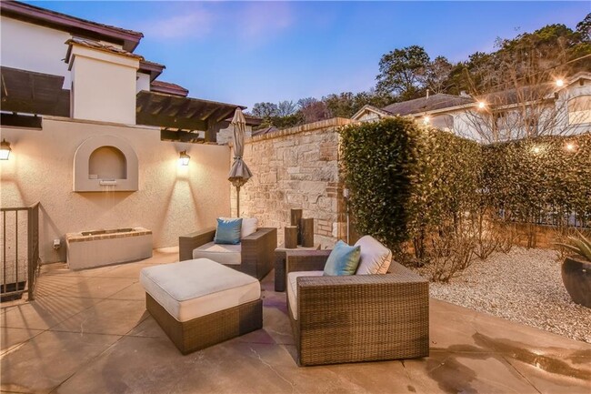 Building Photo - 8546 Adirondack Trail