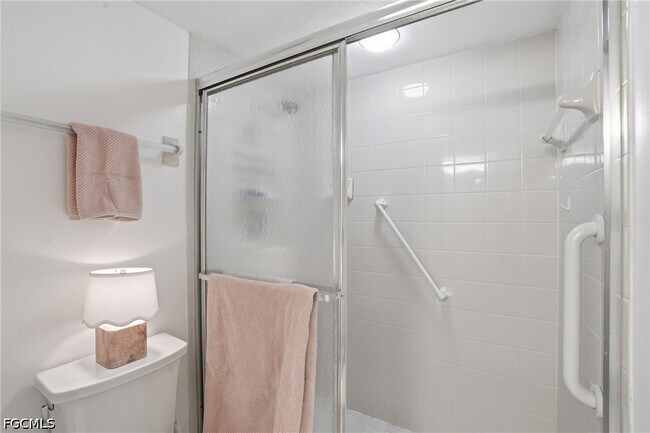 Building Photo - 5905 Trailwinds Dr