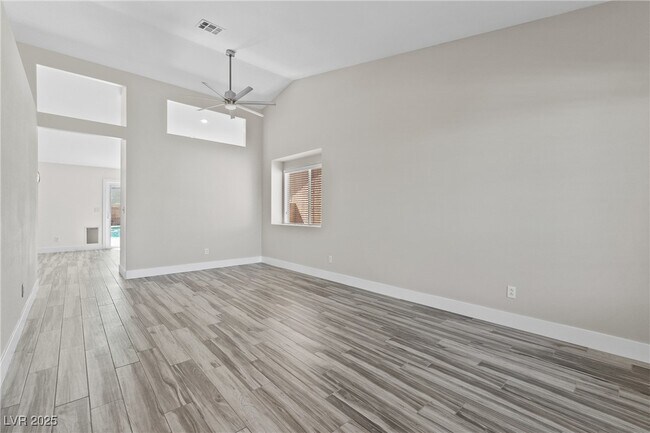 Building Photo - 2117 Marathon Keys Ave