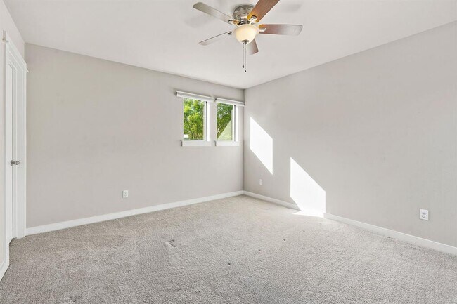 Building Photo - 2911 Corbin Ln