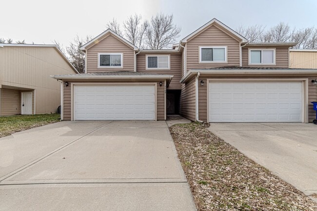 Building Photo - Please View 3D Virtual Walk-Through Before Scheduling a Showing