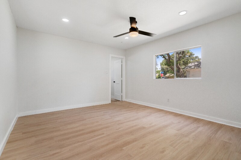 Building Photo - 1414 Timberlake Cir