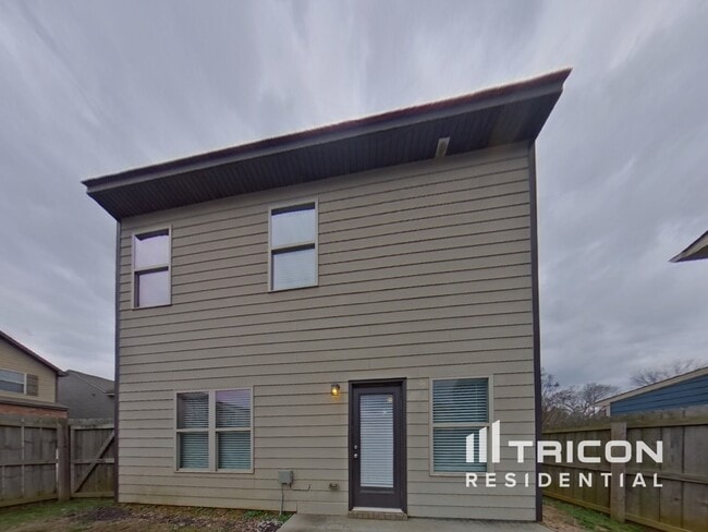 Building Photo - 343 Lauren Dr