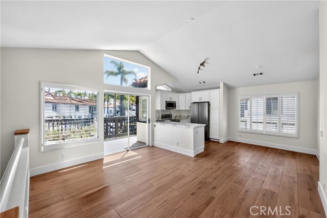 Building Photo - 18 Glen Cove