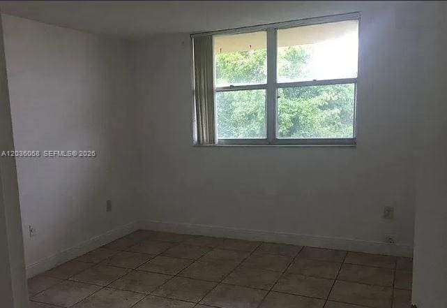 Building Photo - 1805 Sans Souci Blvd