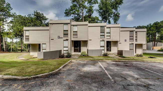 Building Photo - 4215 Chambers Rd