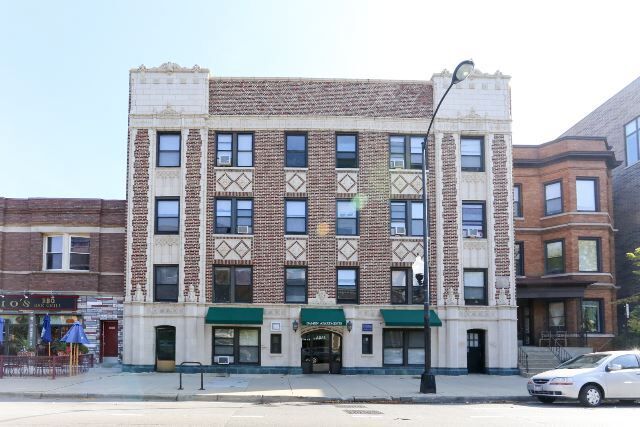 Primary Photo - 4856 N Damen Ave