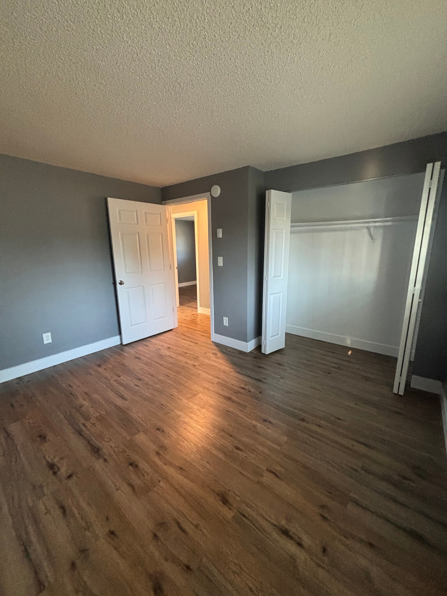 Building Photo - 1109 E 30th St