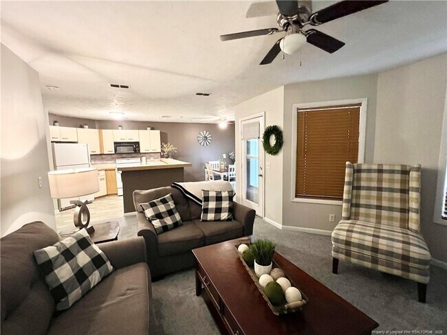 Building Photo - 6792 Willowbrook Dr