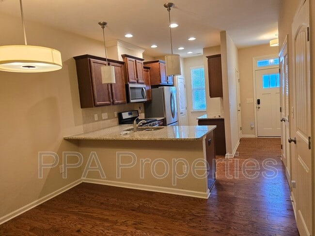 Building Photo - 225 Zante Currant Rd