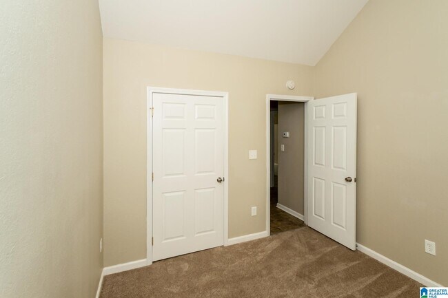 Building Photo - 601 Meriweather Dr
